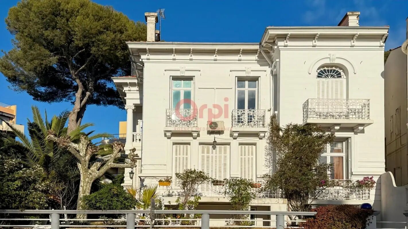 Appartement à louer, 79m², Saint-Raphaël