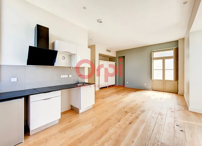 Appartement à louer, 35m², Saint-Raphaël