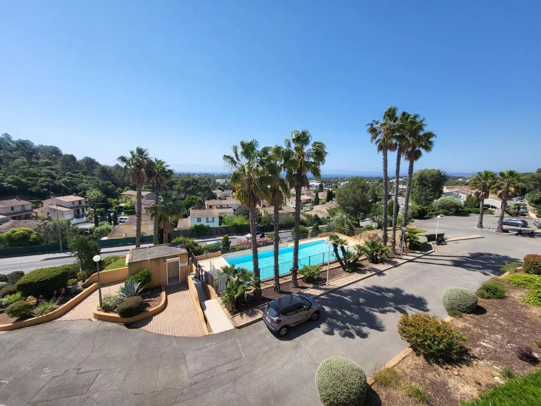 Appartement à vendre, 59m², Saint-Raphaël