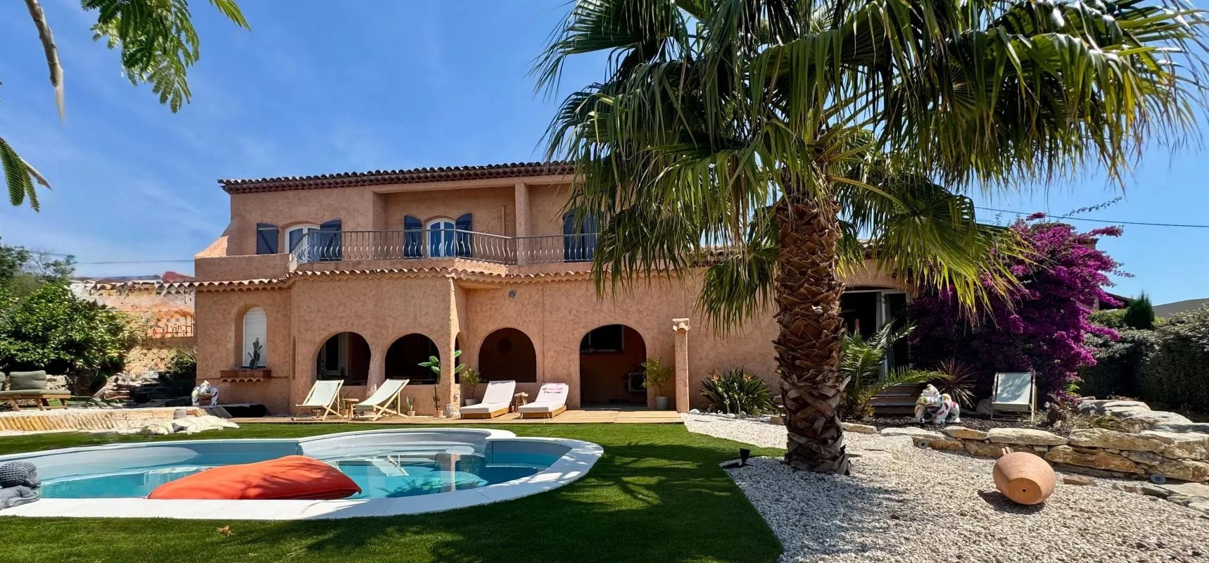 Maison à vendre, 231m², Fréjus