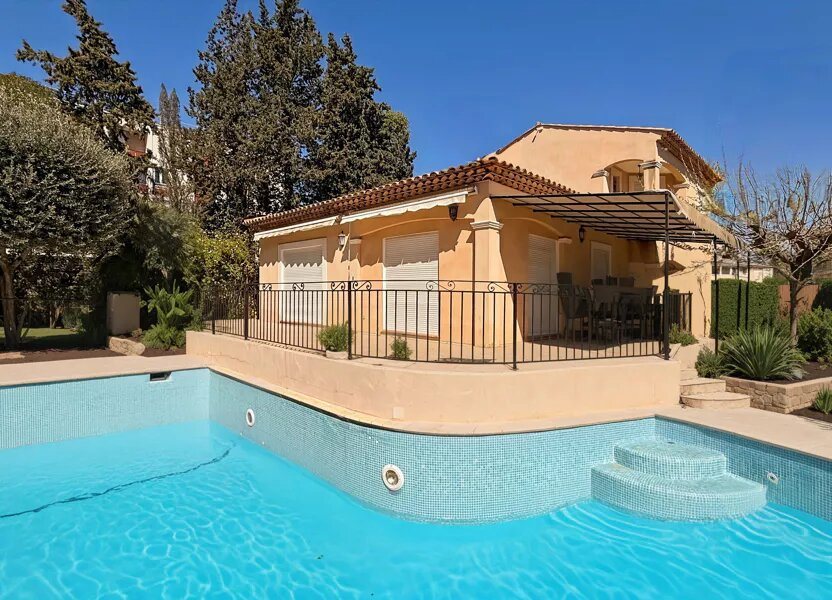 Maison à vendre, 152m², Fréjus