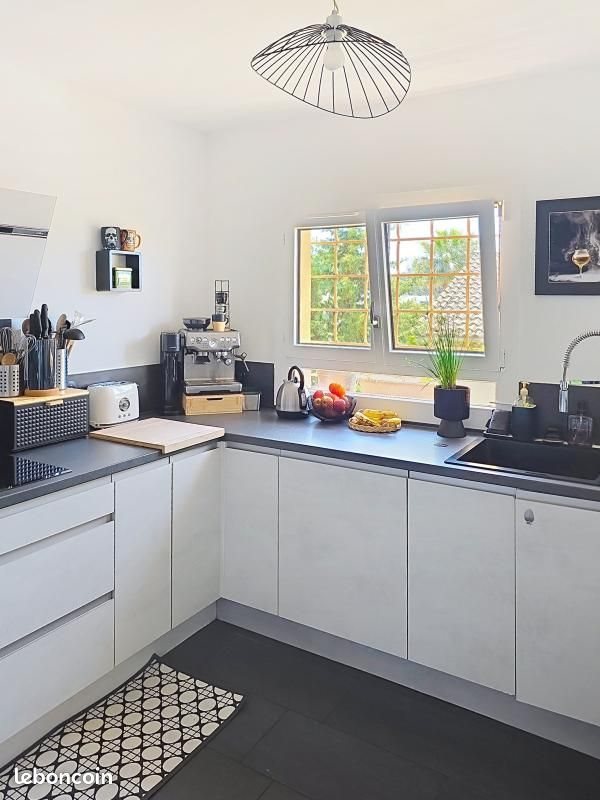 Appartement à vendre, 65m², Fréjus
