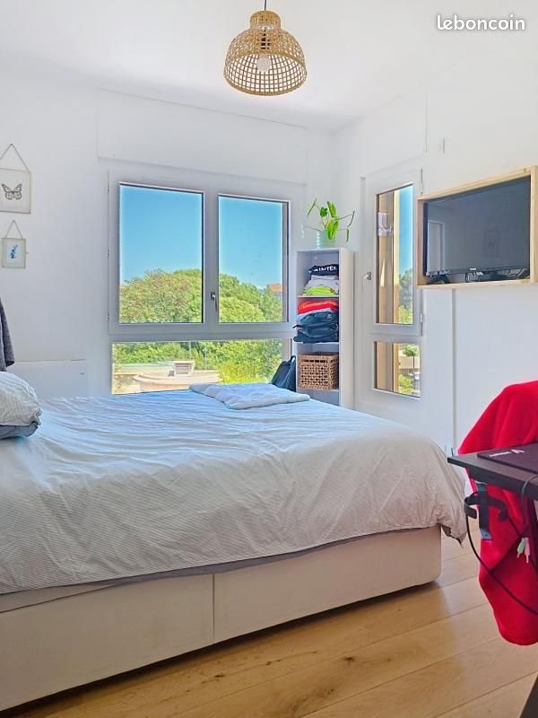 Appartement à vendre, 65m², Fréjus