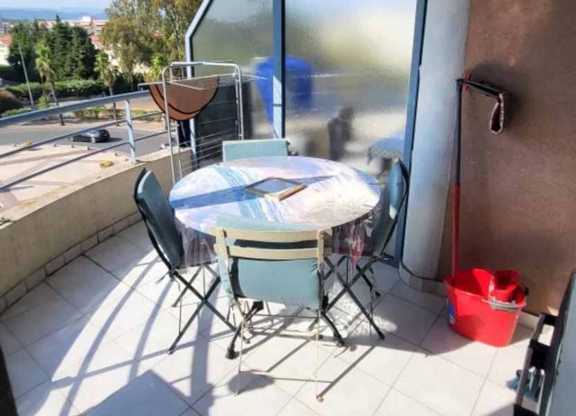 Appartement à louer, 29m², Fréjus