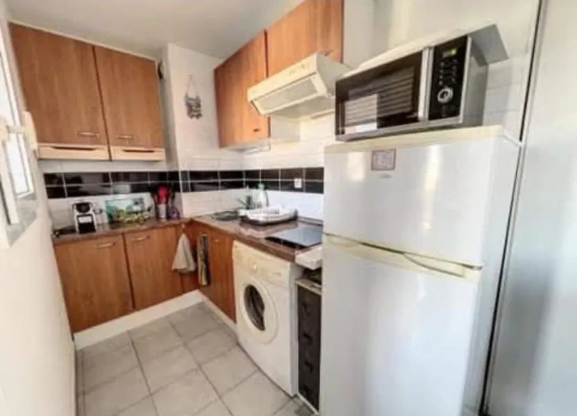 Appartement à louer, 29m², Fréjus