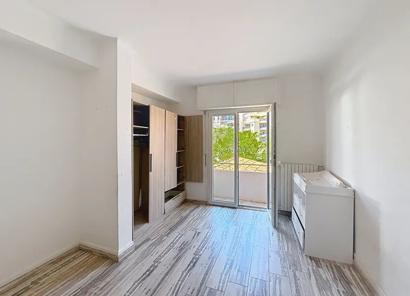 Appartement à vendre, 35m², Saint-Raphaël