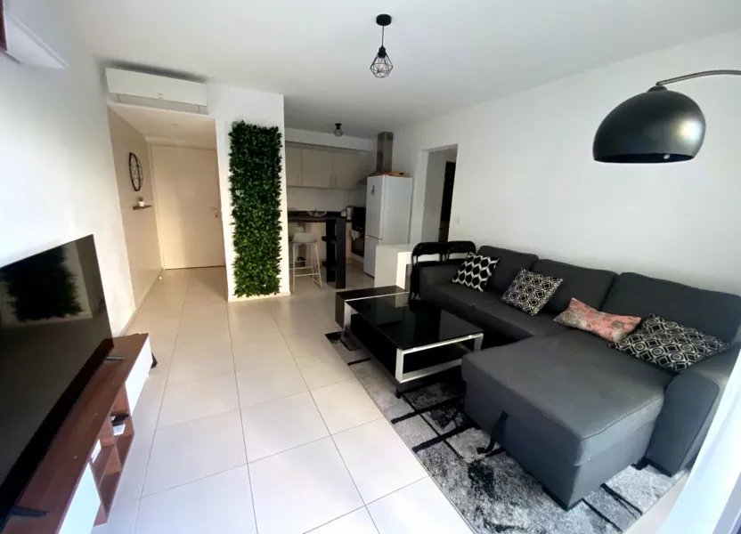 Appartement à louer, 40m², Fréjus
