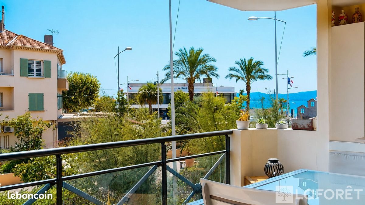 Appartement à louer, 74m², Saint-Raphaël