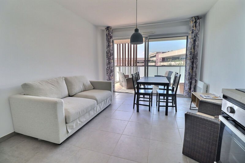 Appartement à vendre, 37m², Fréjus