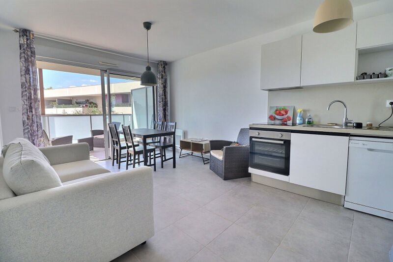 Appartement à vendre, 37m², Fréjus