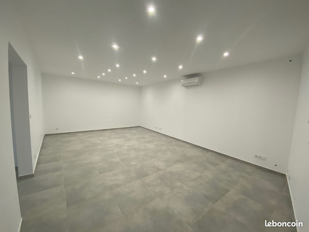 Appartement à louer, 64m², Toulon
