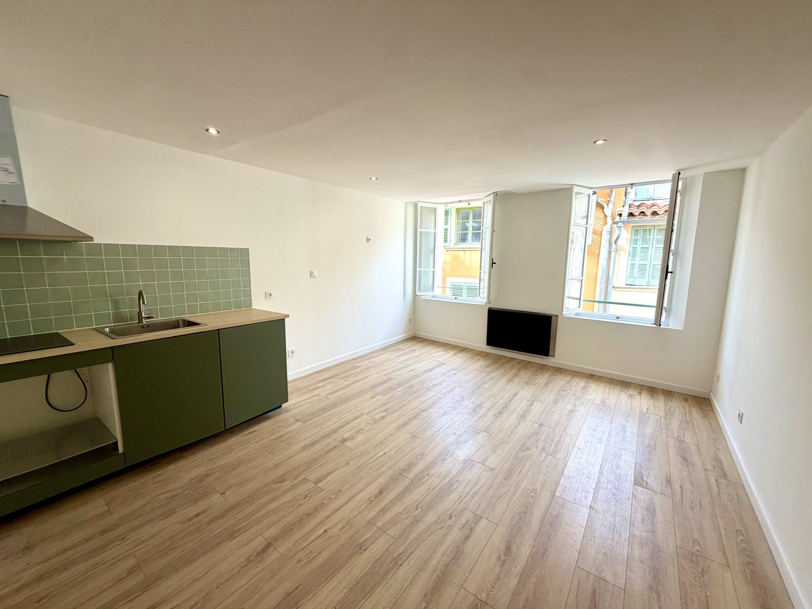 Appartement à vendre, 1m², Toulon