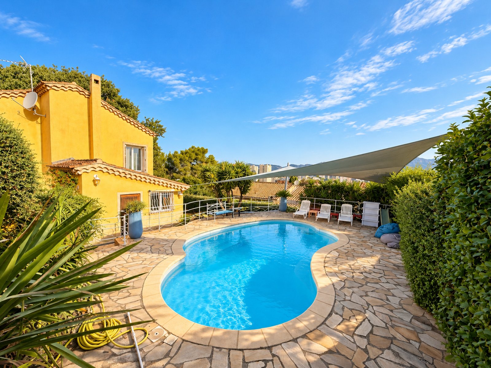 Maison à vendre, 3m², La Seyne-sur-Mer