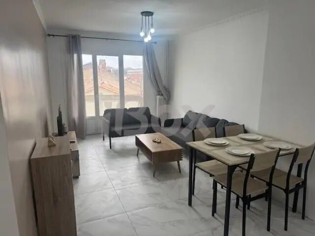 Appartement à louer, 62m², Toulon