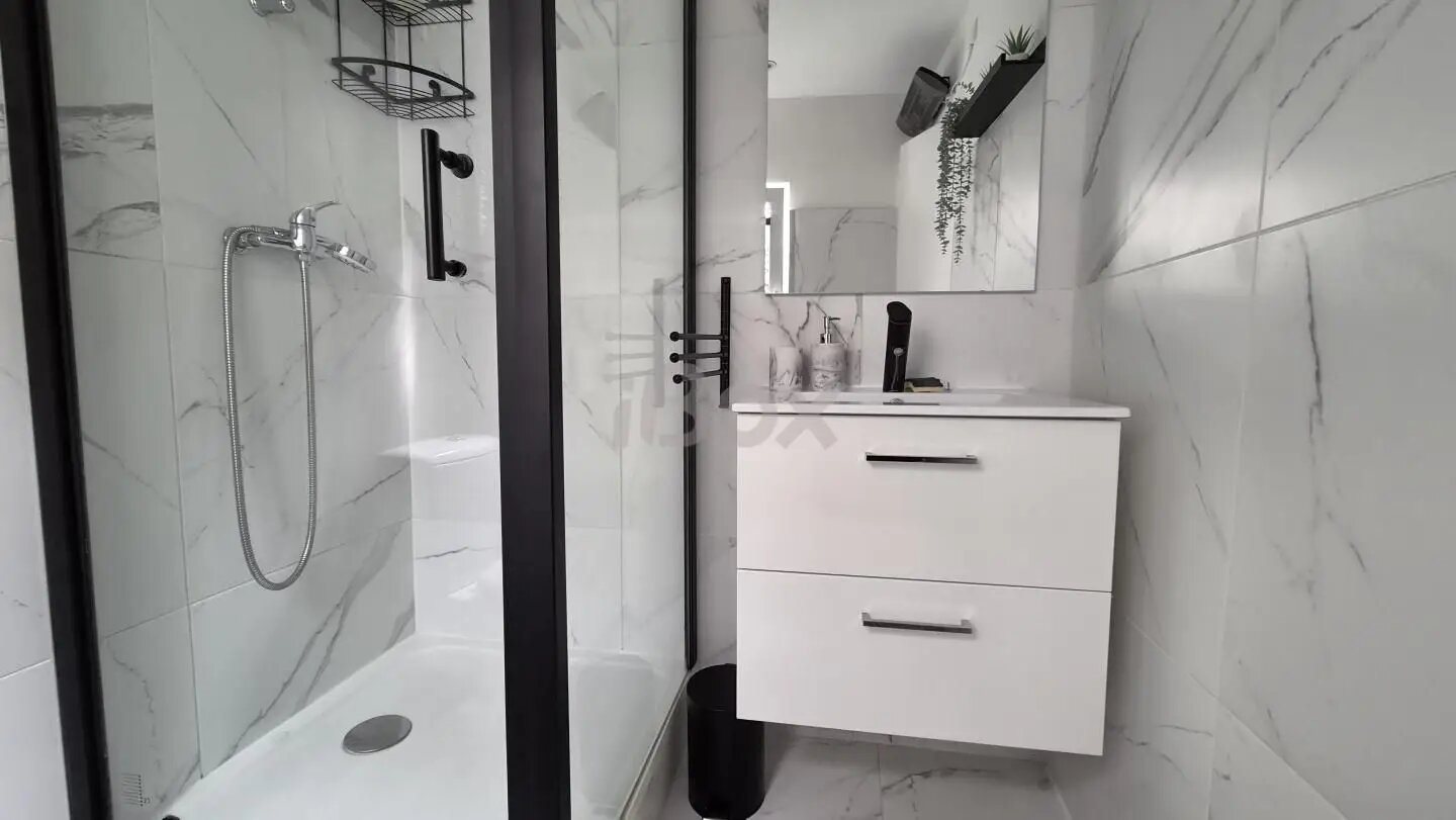 Appartement à louer, 21m², Toulon