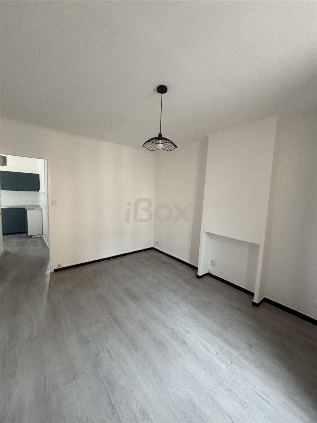 Appartement à louer, 2m², Toulon