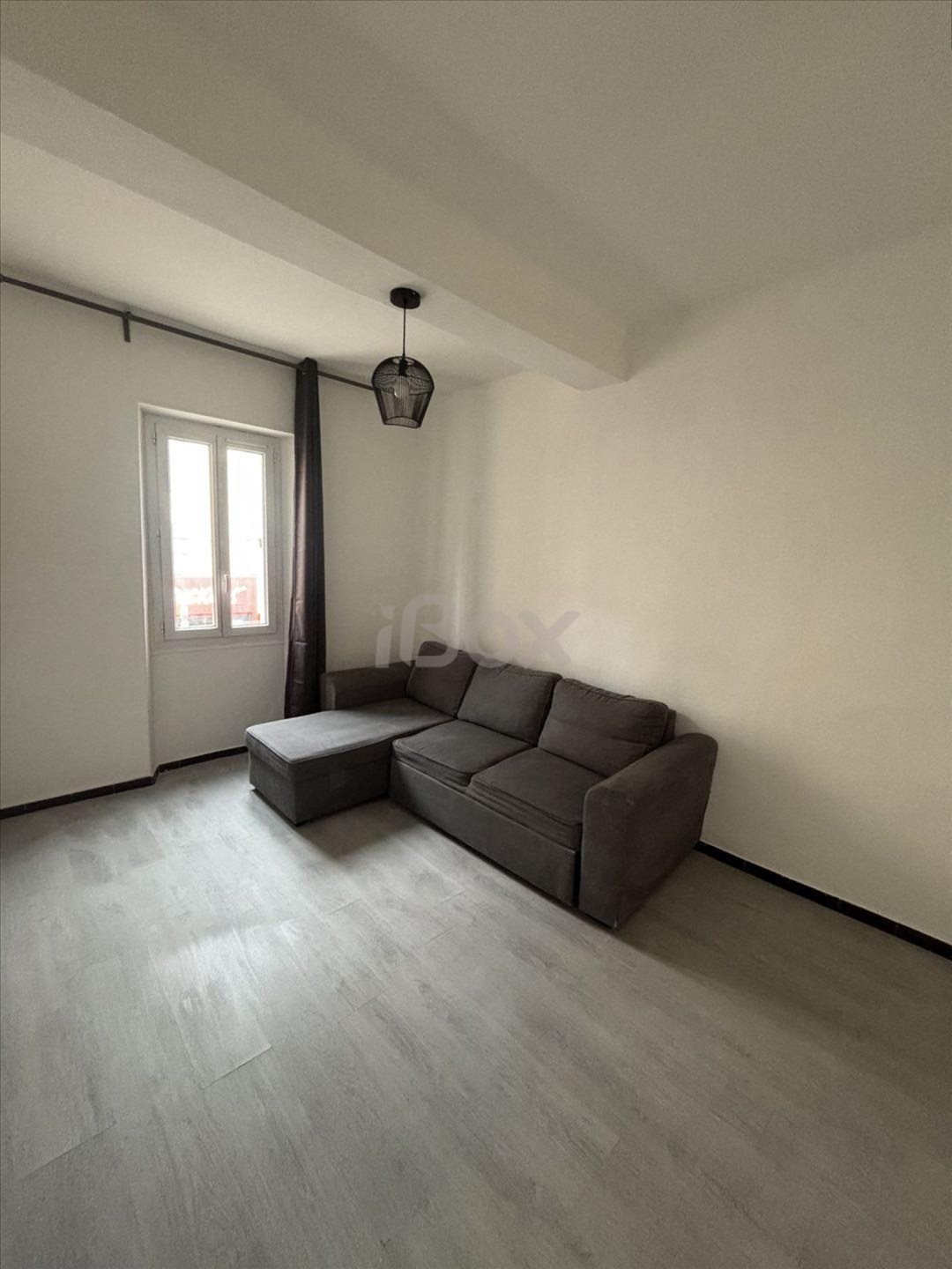 Appartement à louer, 2m², Toulon