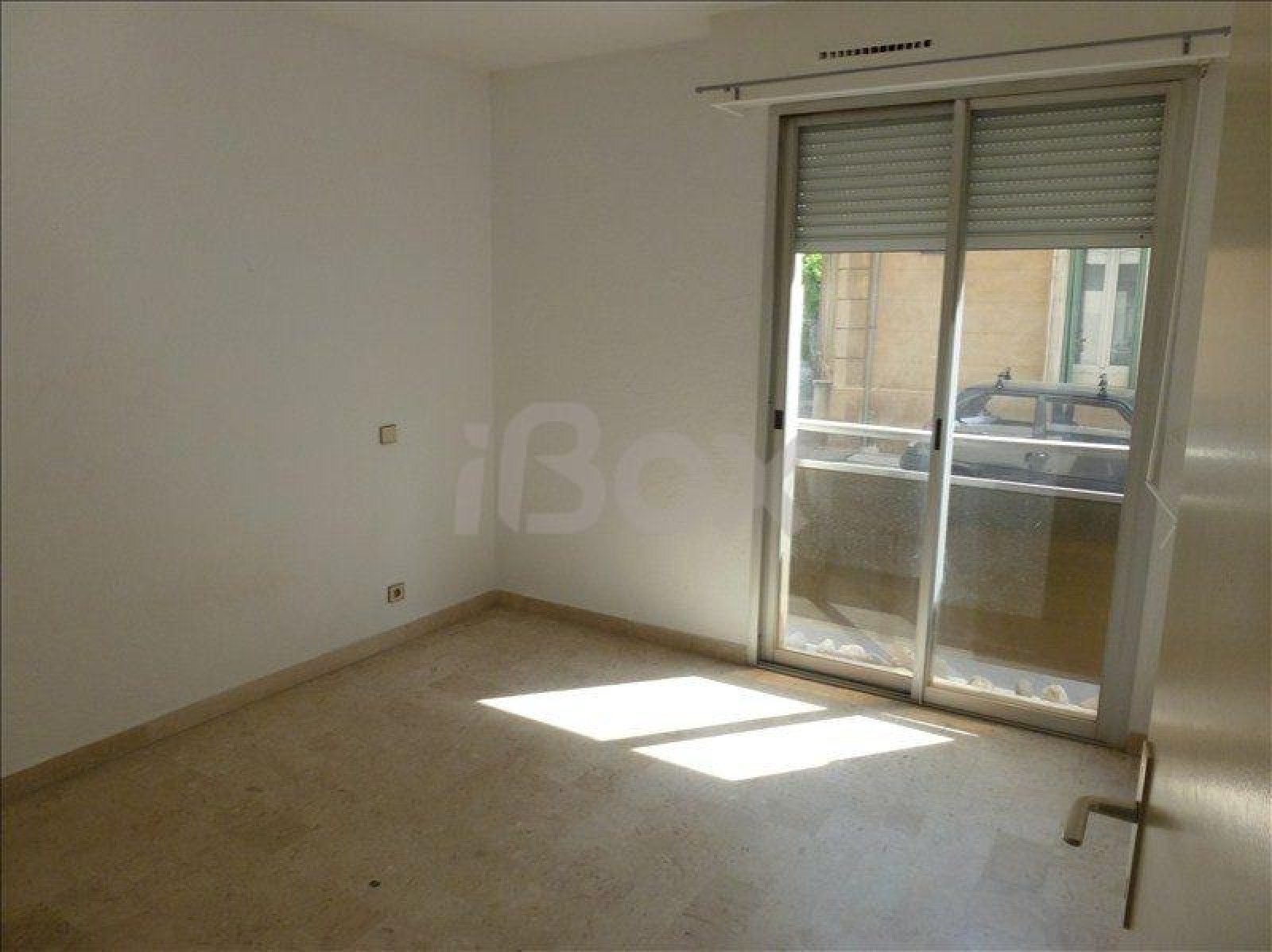 Appartement à louer, 1m², Toulon