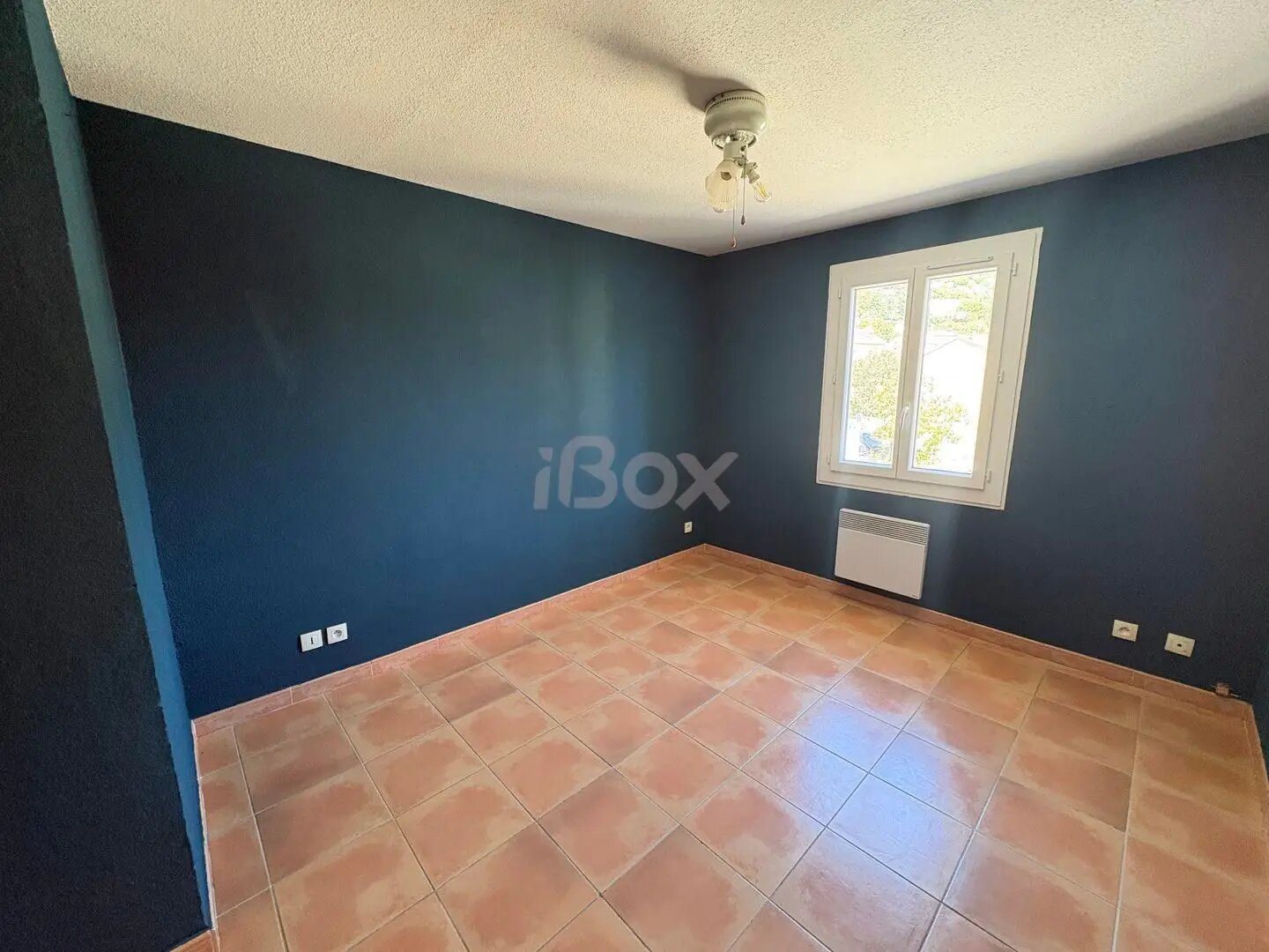 Appartement à louer, 74m², Toulon
