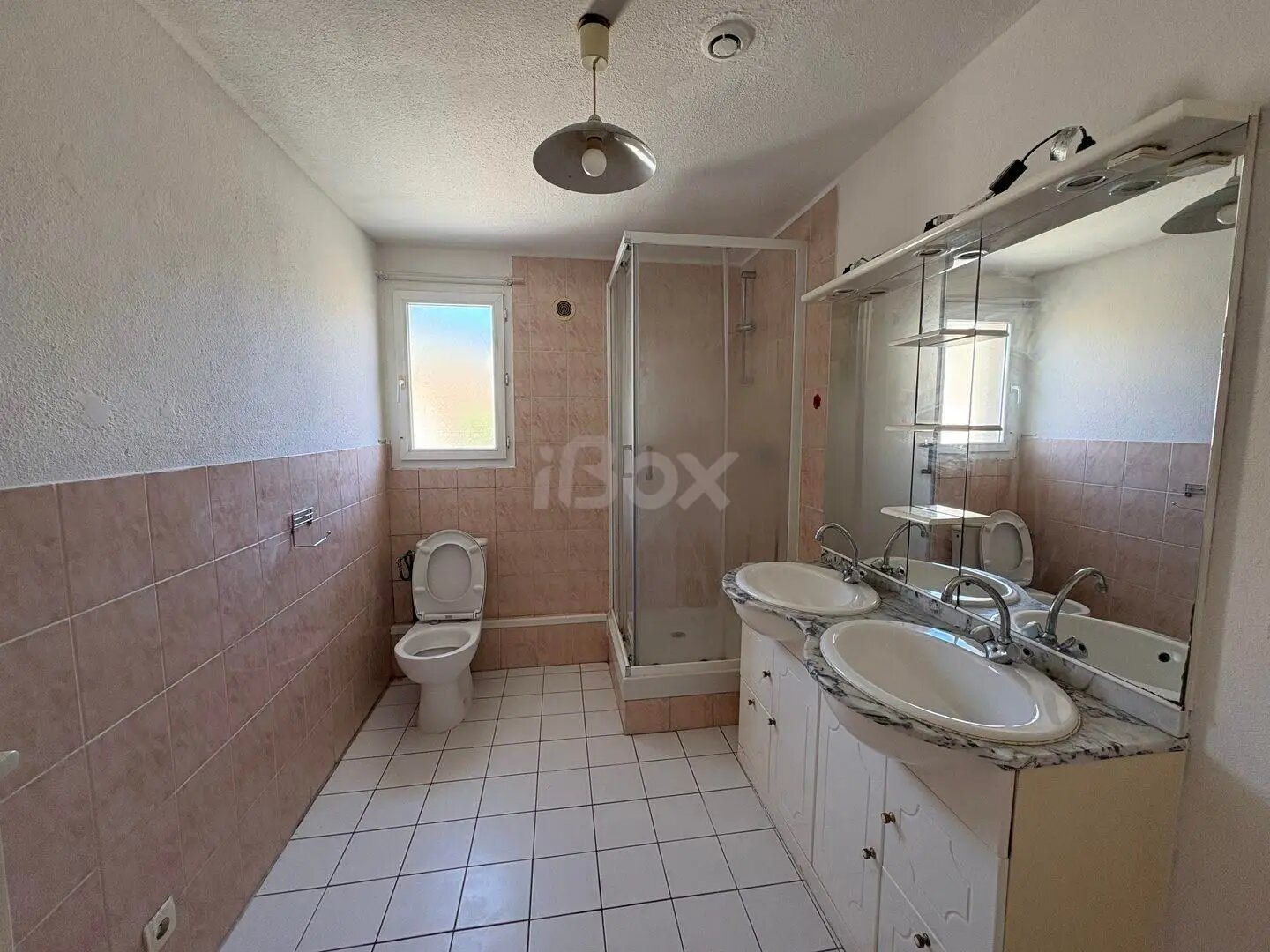 Appartement à louer, 74m², Toulon