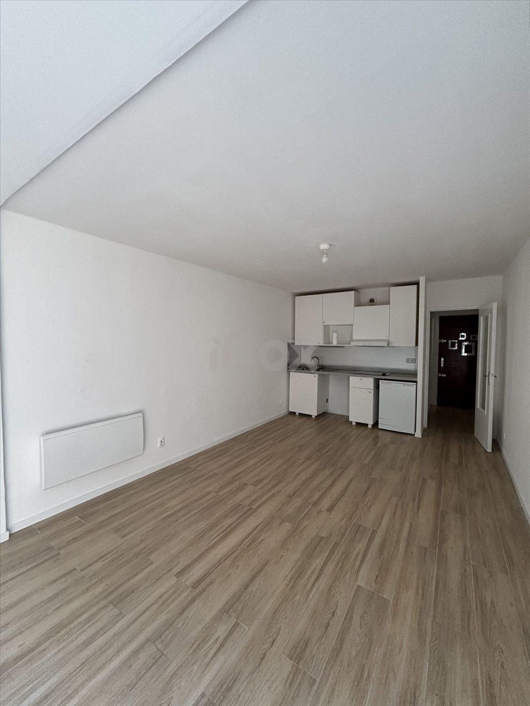 Appartement à louer, 1m², Toulon