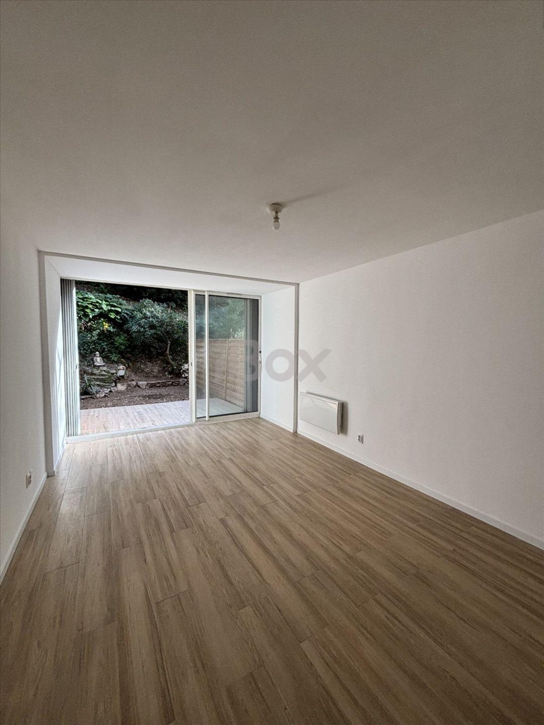 Appartement à louer, 1m², Toulon