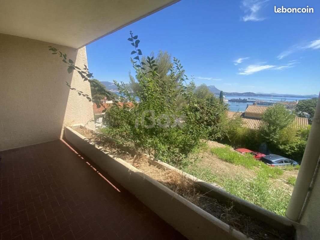 Appartement à louer, 29m², Saint-Mandrier-sur-Mer