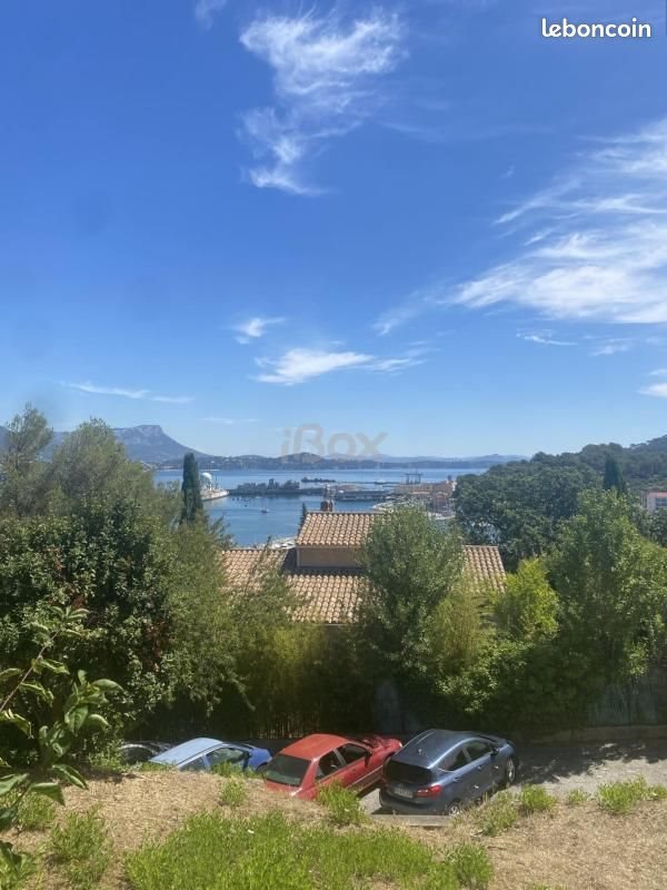 Appartement à louer, 29m², Saint-Mandrier-sur-Mer