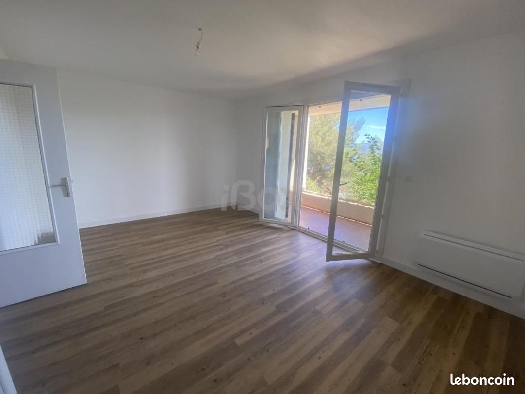 Appartement à louer, 29m², Saint-Mandrier-sur-Mer