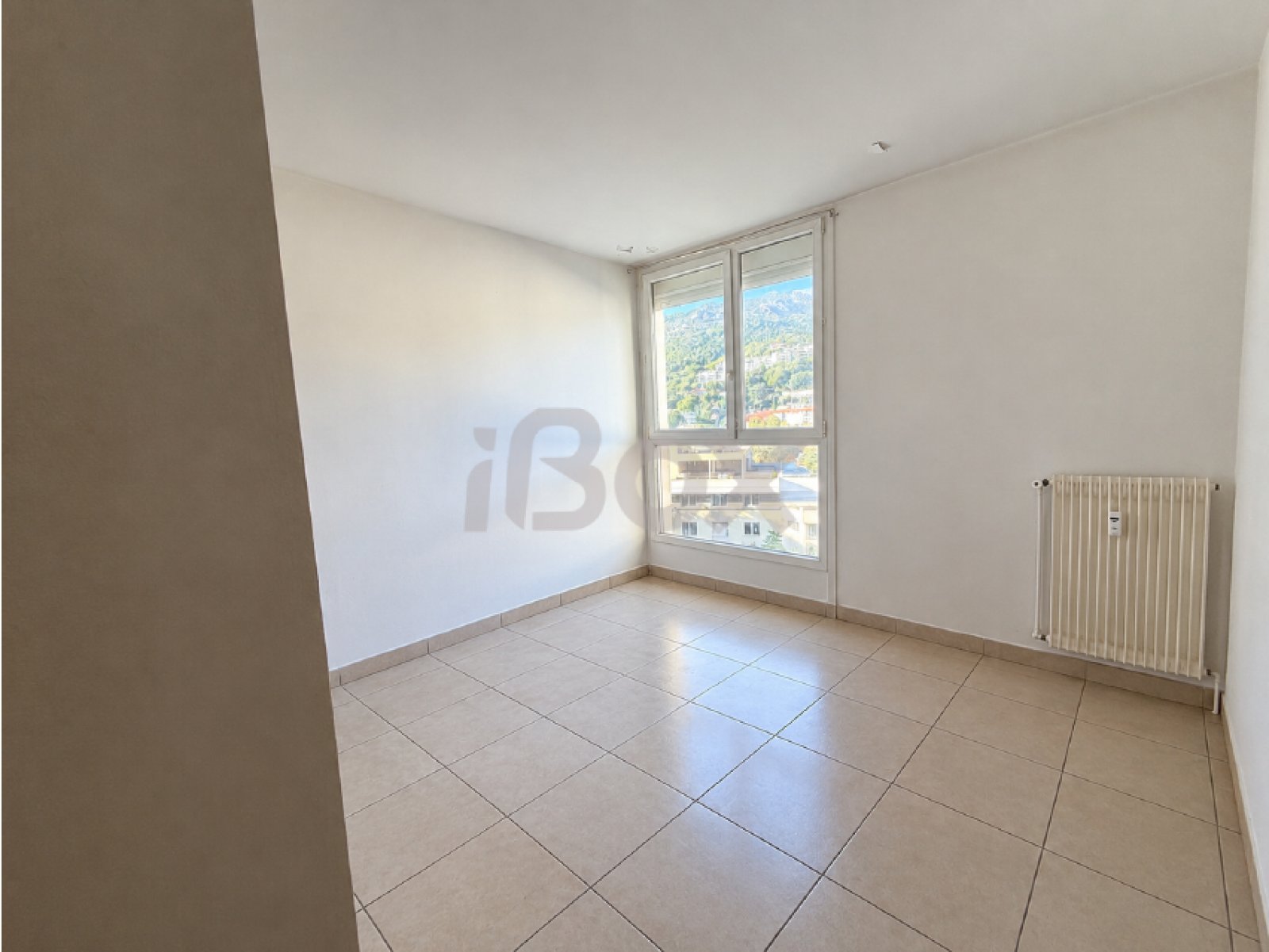 Appartement à louer, 1m², Toulon