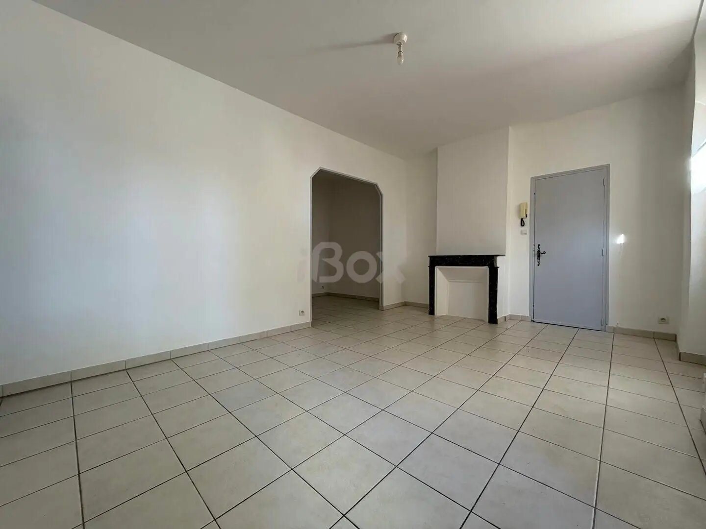 Appartement à louer, 46m², Cuers