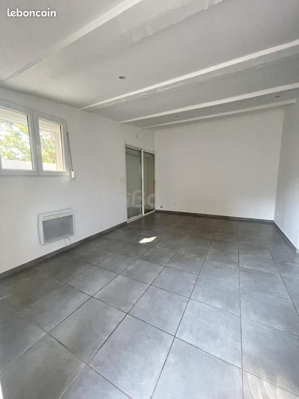 Appartement à louer, 25m², Toulon