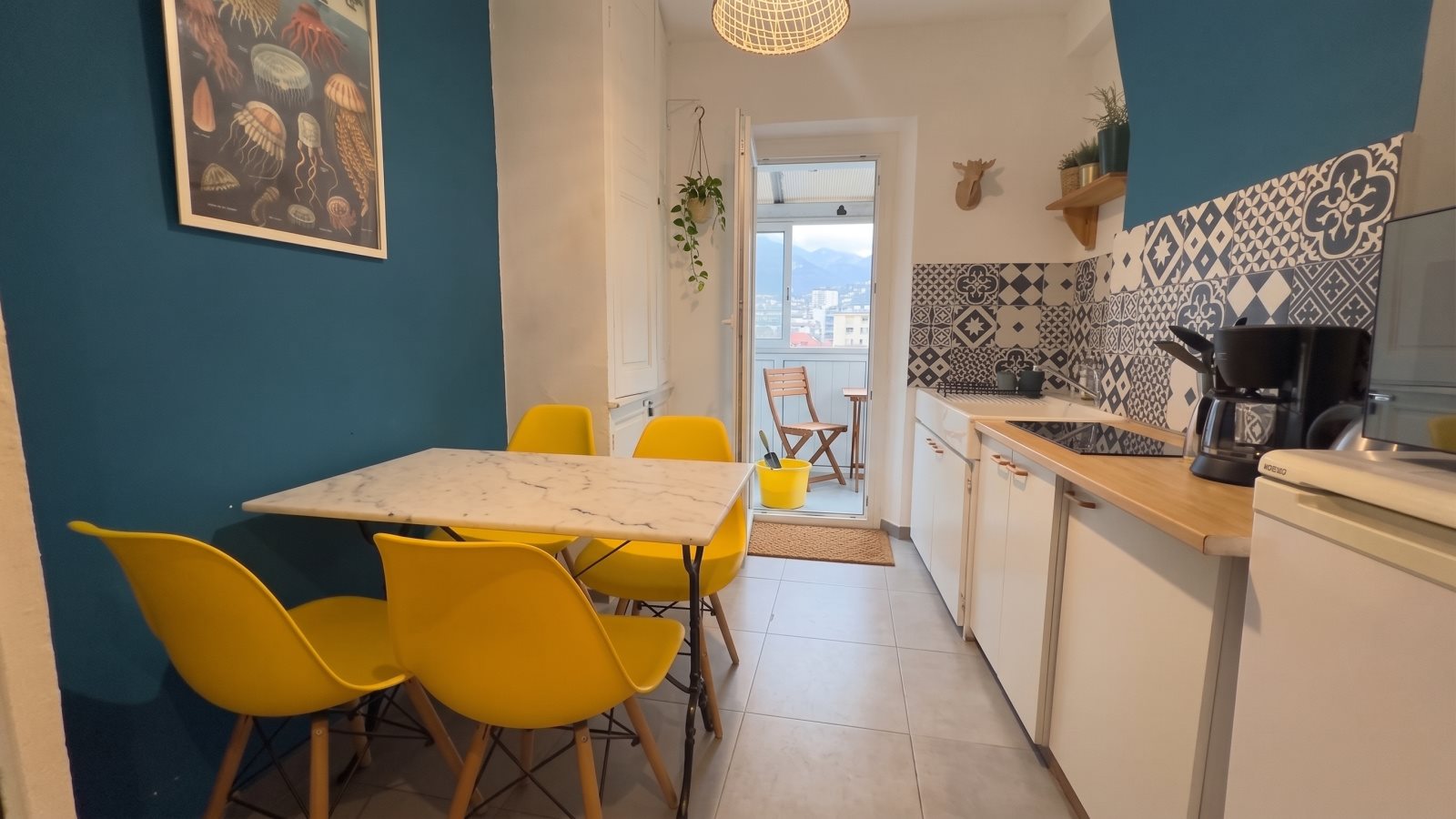 Appartement à vendre, 1m², Toulon