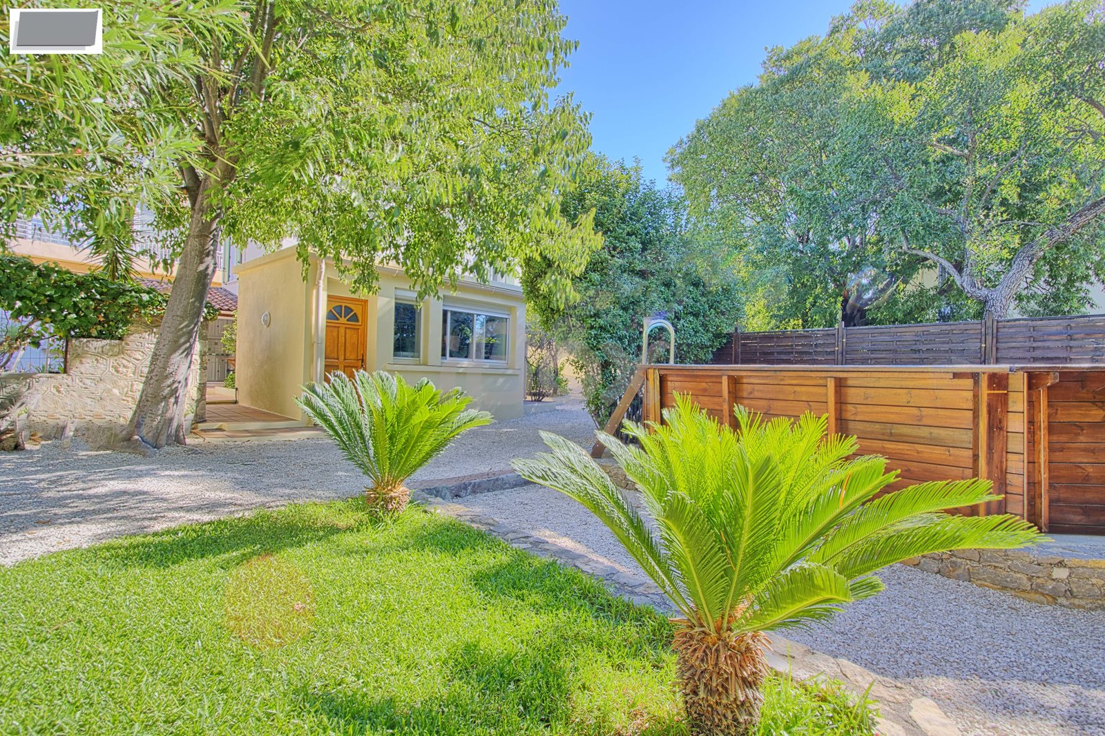 Maison à vendre, 4m², Toulon