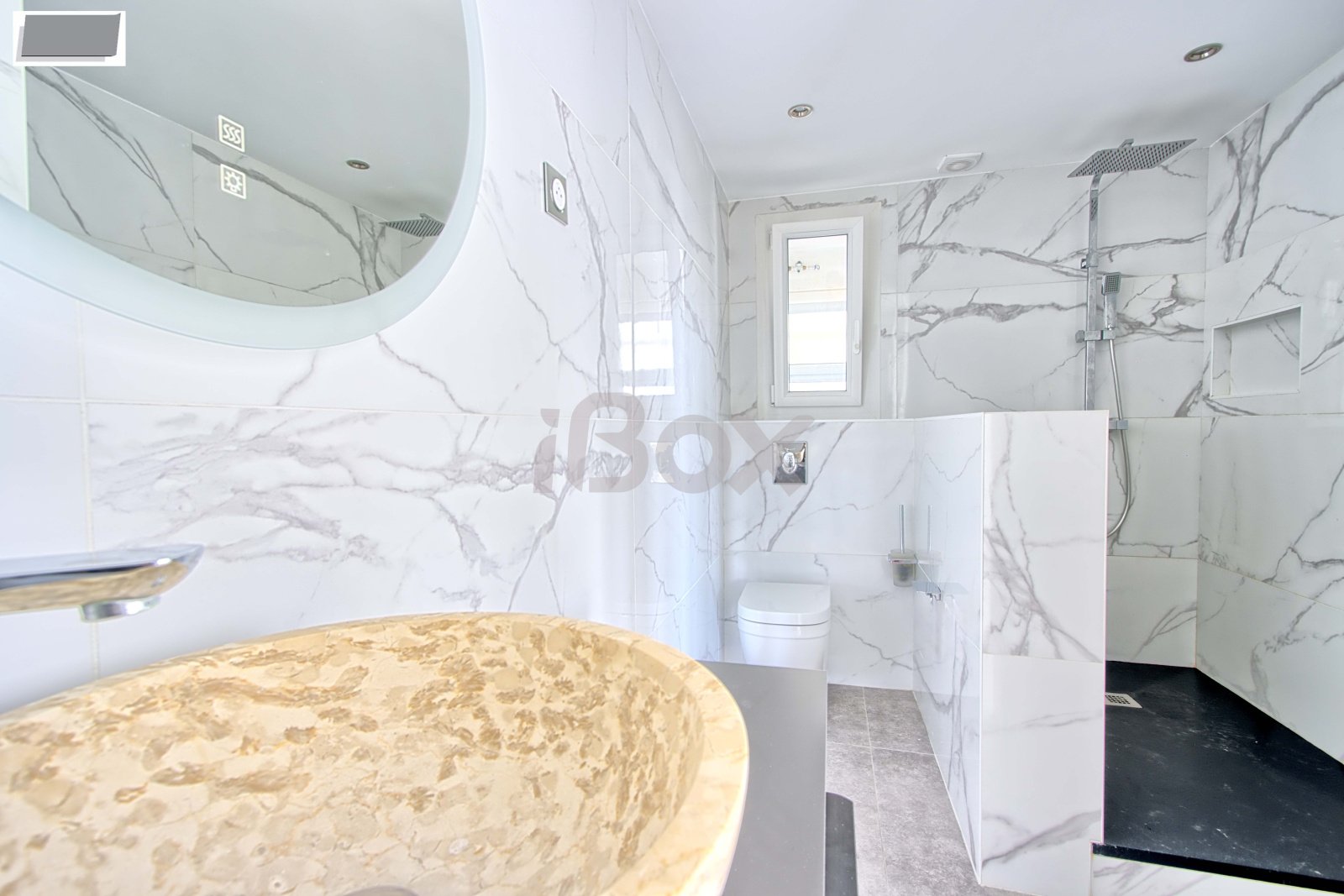 Appartement à vendre, 2m², Toulon
