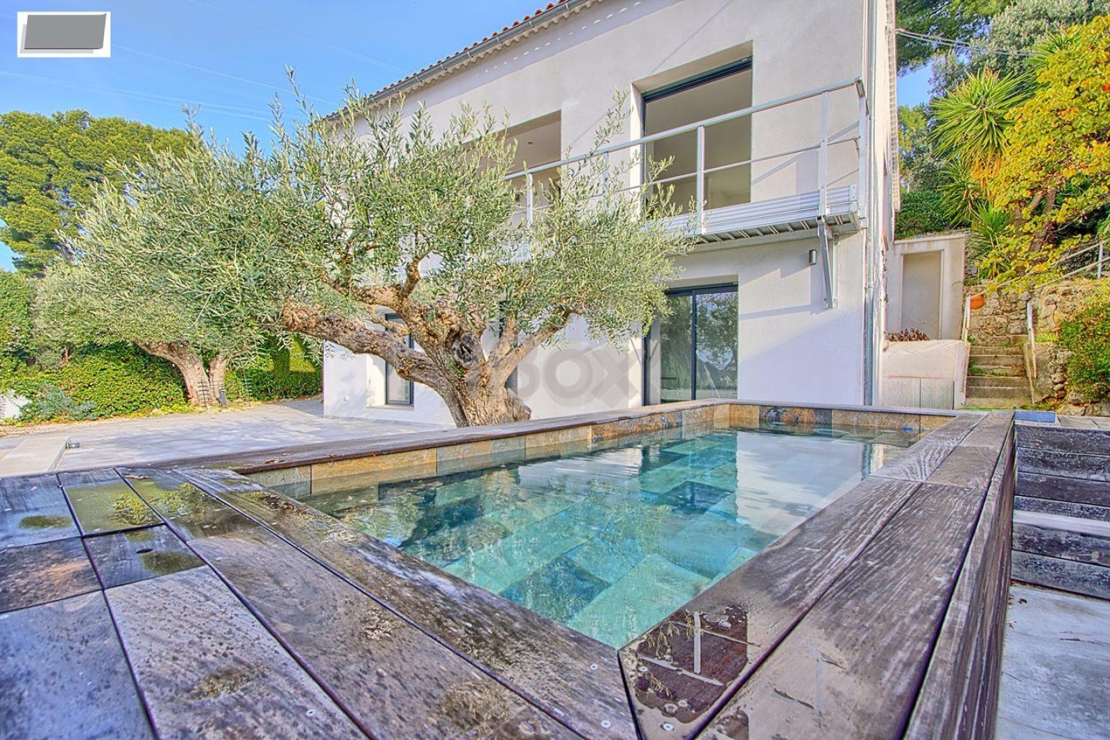 Maison à louer, 3m², Ollioules