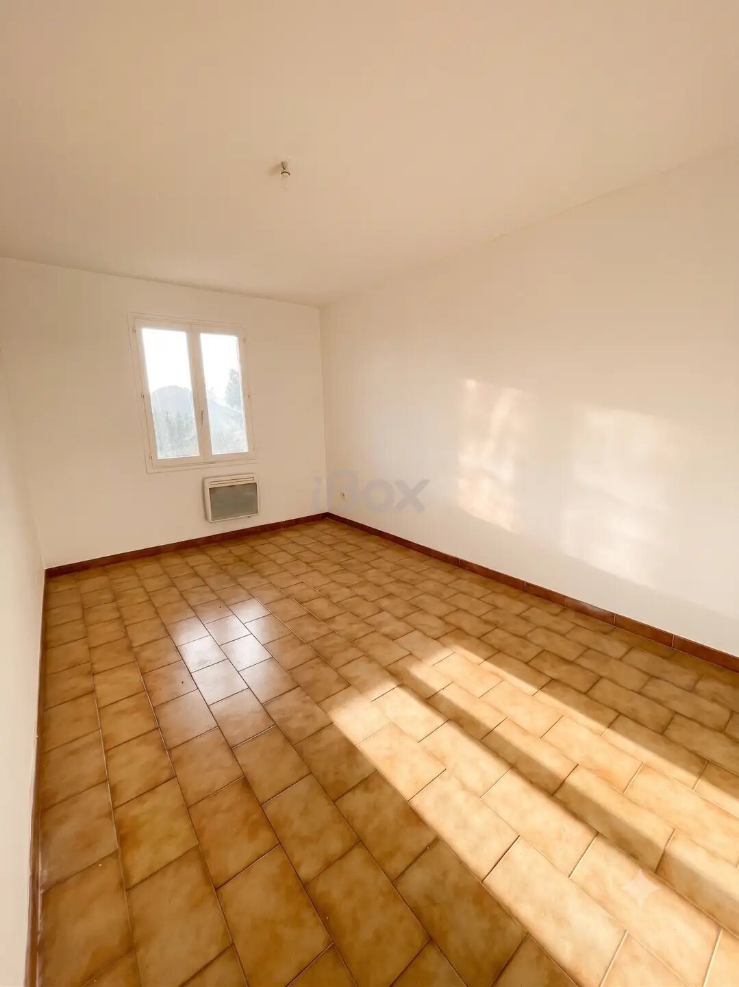 Appartement à louer, 77m², Carqueiranne