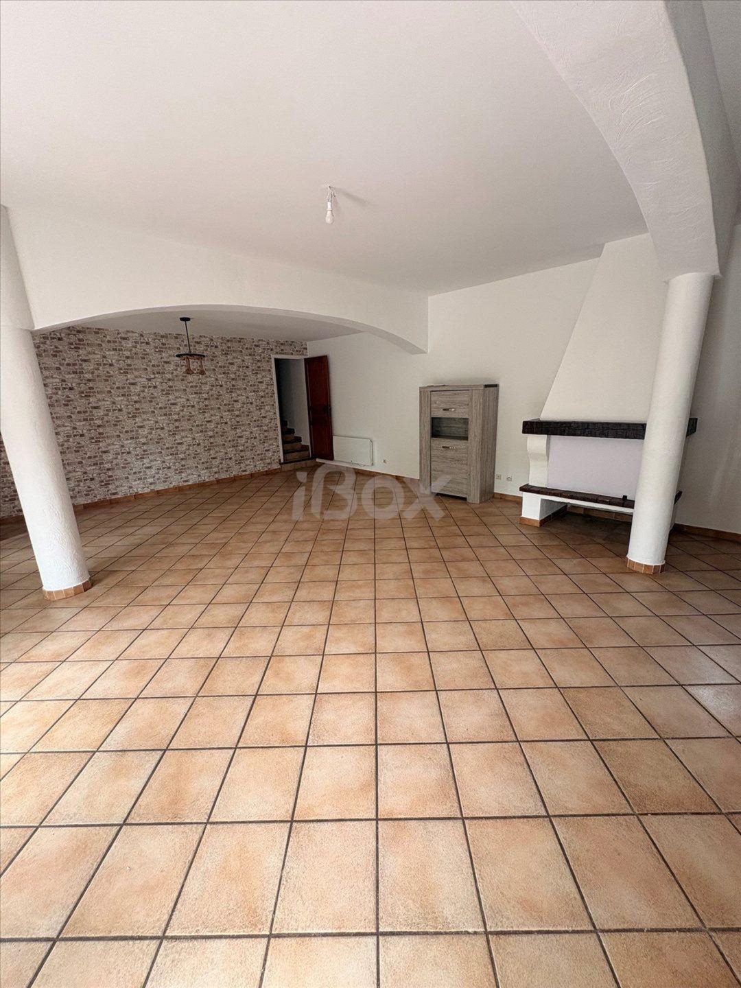 Maison à louer, 1m², Six-Fours-les-Plages