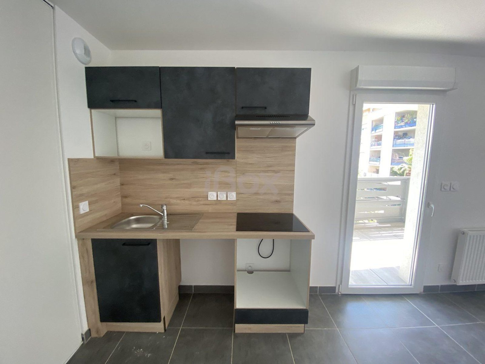 Appartement à louer, 2m², Toulon