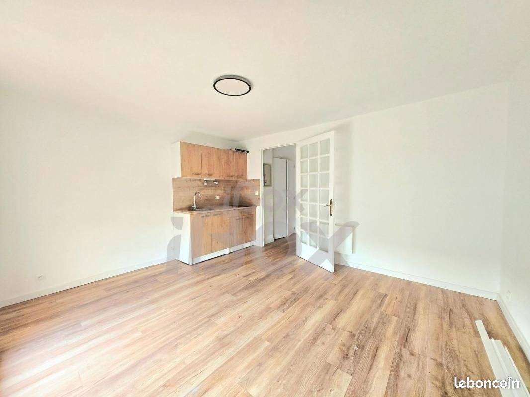 Appartement à louer, 22m², La Seyne-sur-Mer