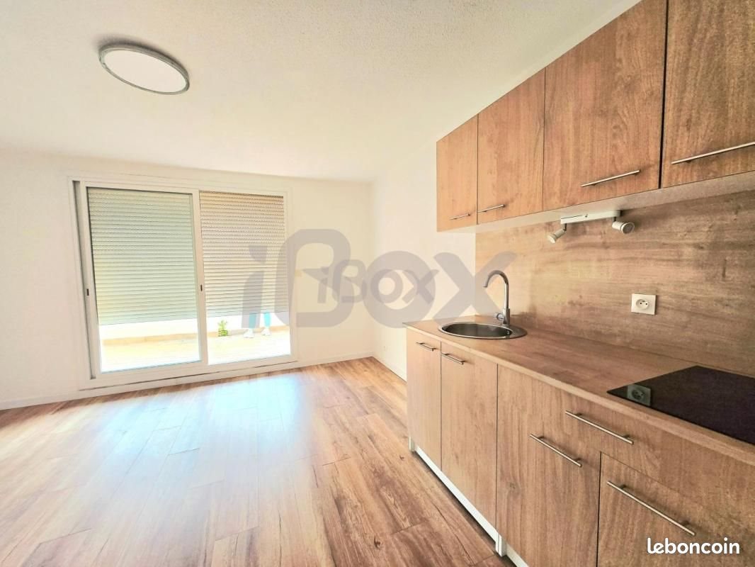 Appartement à louer, 22m², La Seyne-sur-Mer