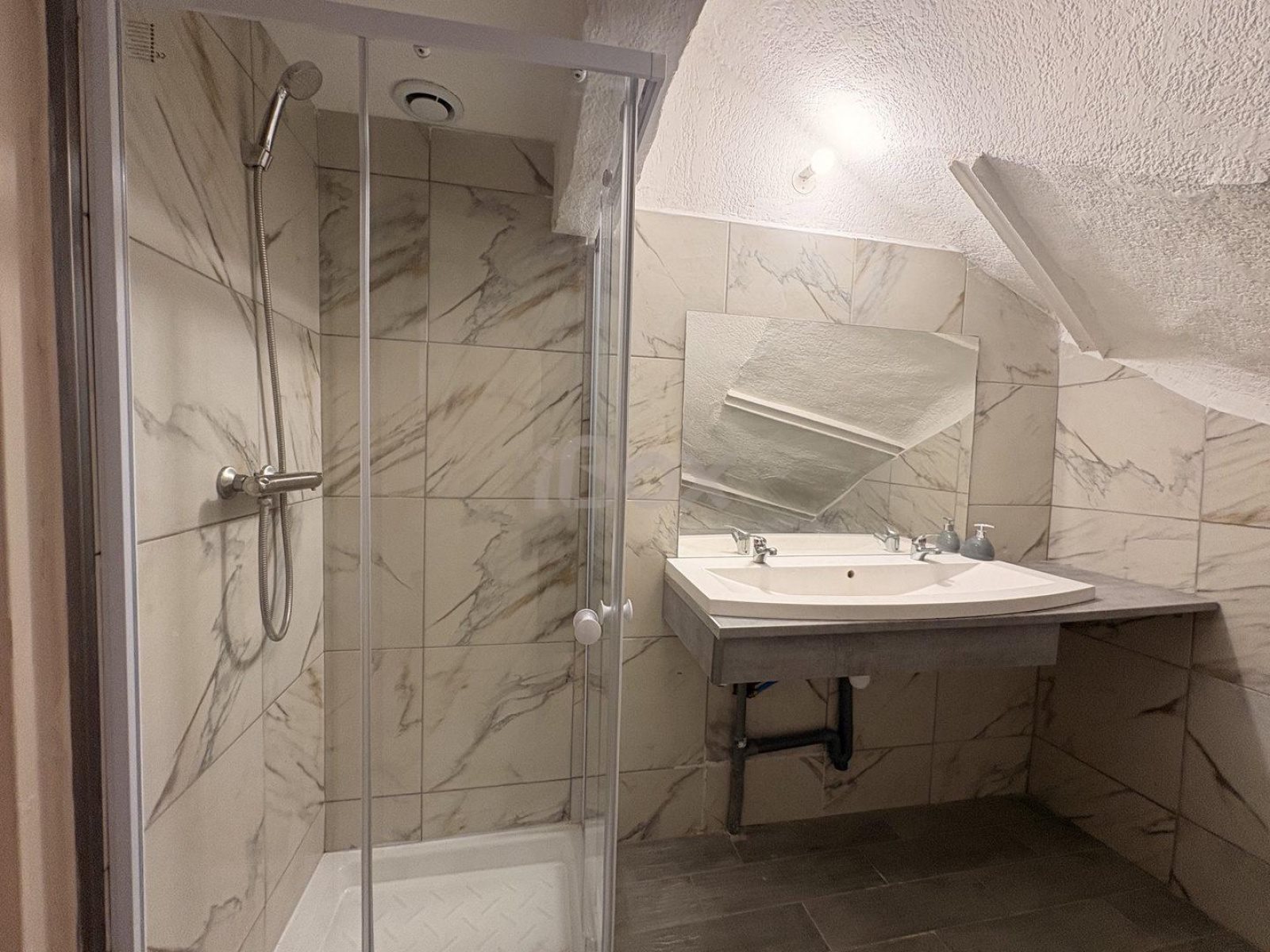 Appartement à louer, 2m², Toulon