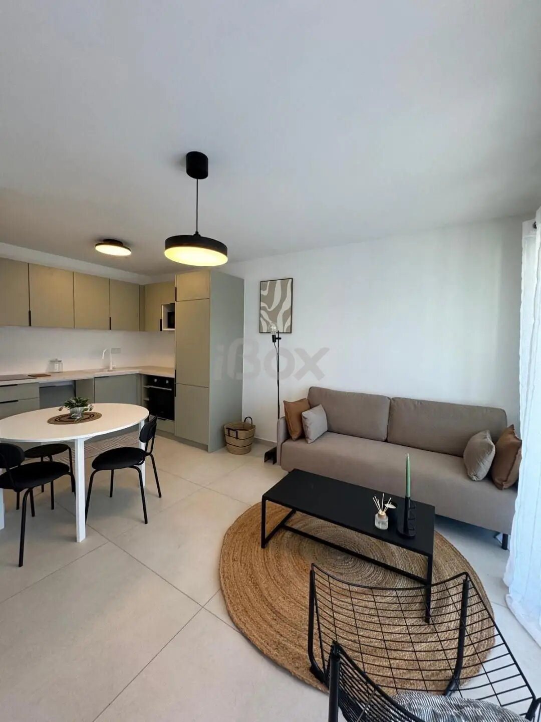 Appartement à louer, 39m², Hyères