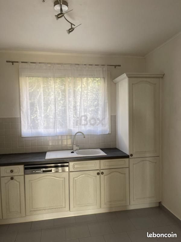 Appartement à louer, 92m², Ollioules
