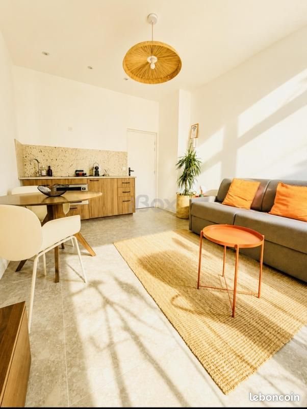 Appartement à louer, 24m², Toulon