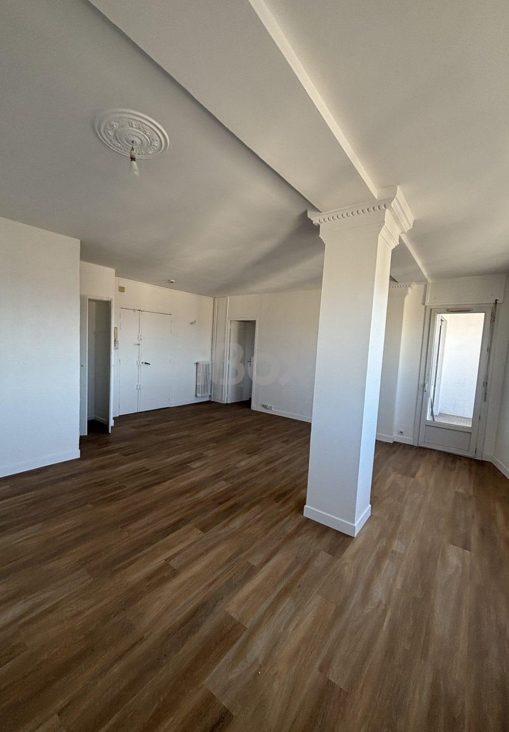 Appartement à louer, 1m², Toulon