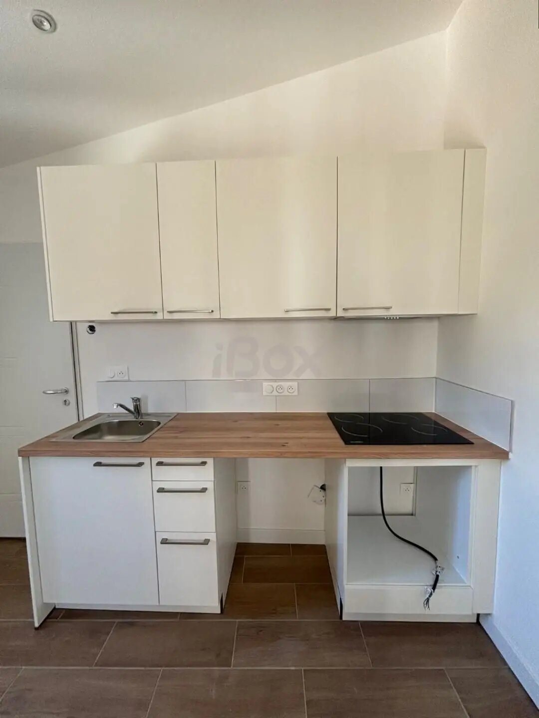 Appartement à louer, 19m², Carqueiranne