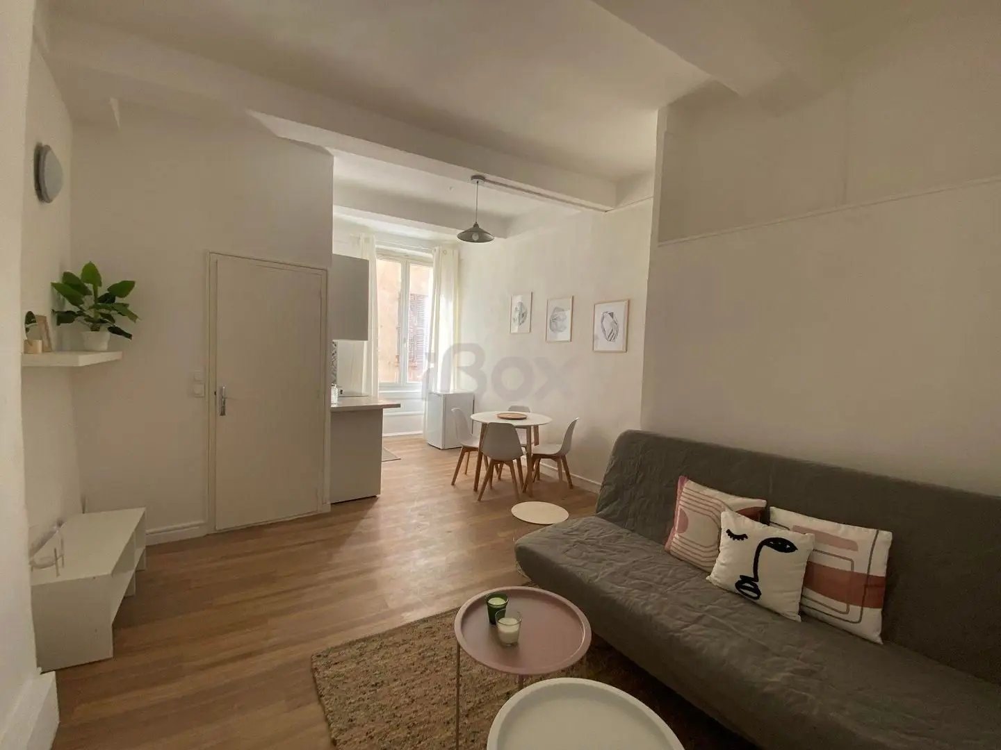Appartement à louer, 25m², Toulon