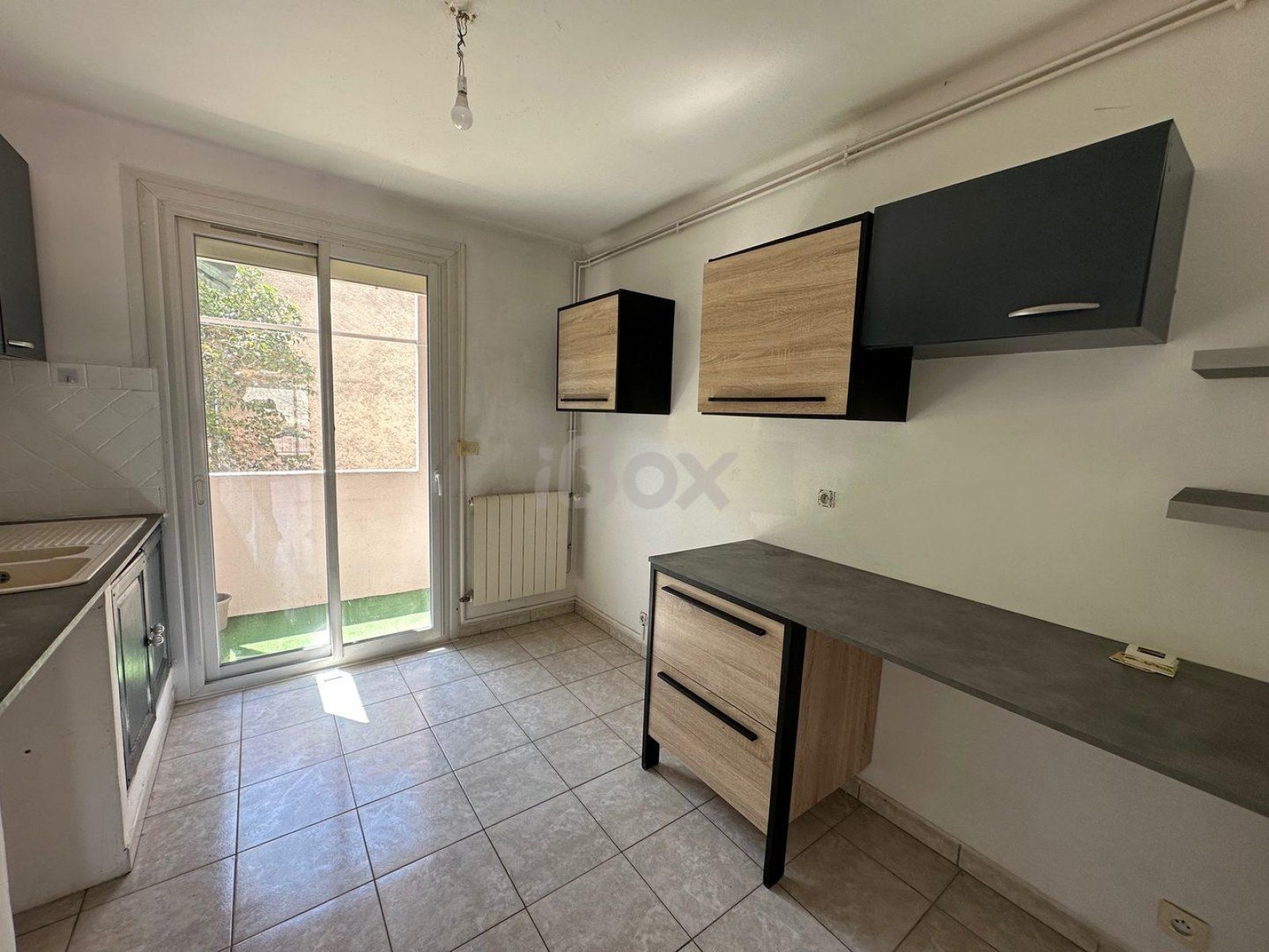 Appartement à louer, 2m², La Seyne-sur-Mer