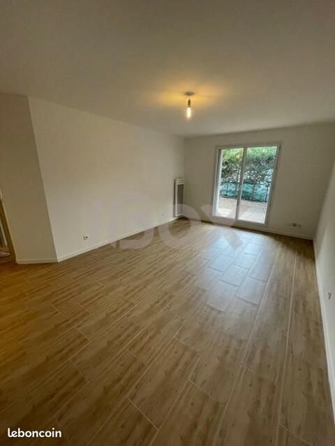Appartement à louer, 54m², Toulon
